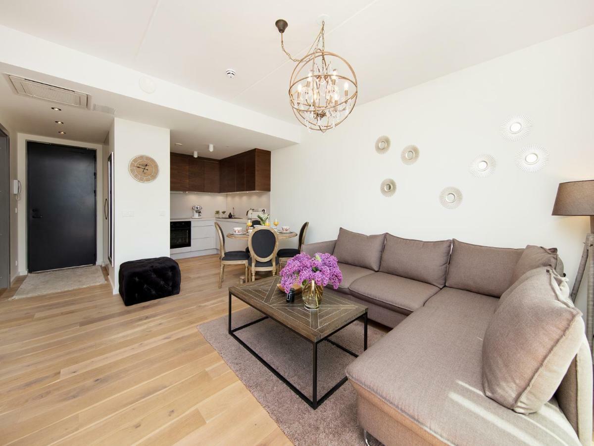 One Apartments Parnu Luaran gambar